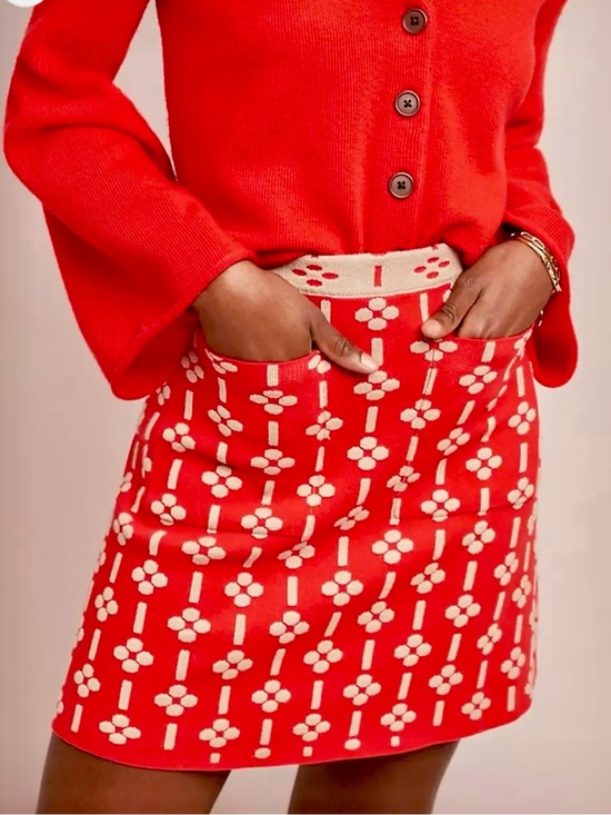 Maeve Dresses & Skirts - Anthropologie Maeve Quant Mini Skirt Red Cream XL Soft pockets 60’s Vibe Print
